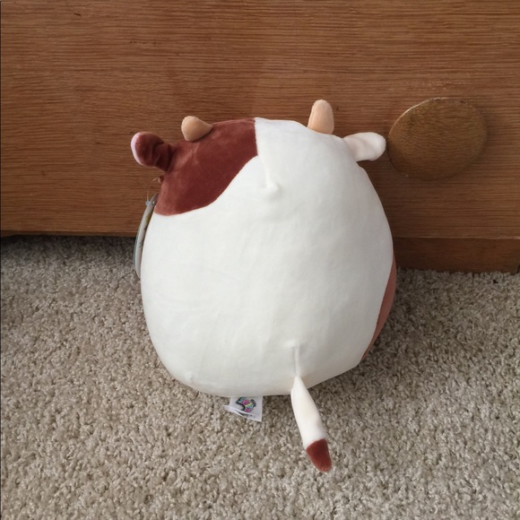 NWT Ronnie the cow Squishmallow 8” - Picture 3 of 5